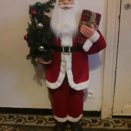 La Fleur Et Le Soleil Couette-café 3*