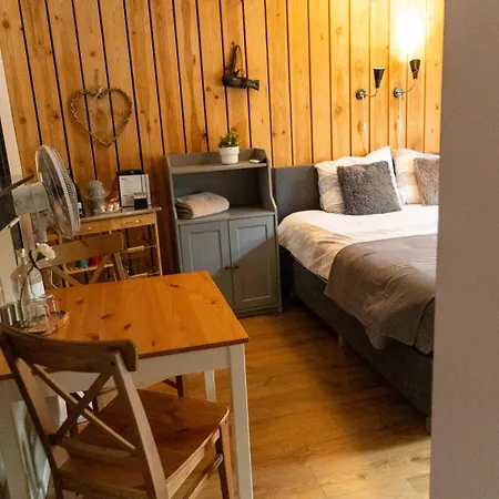 Bed and breakfast La Fleur Et Le Soleil 3*